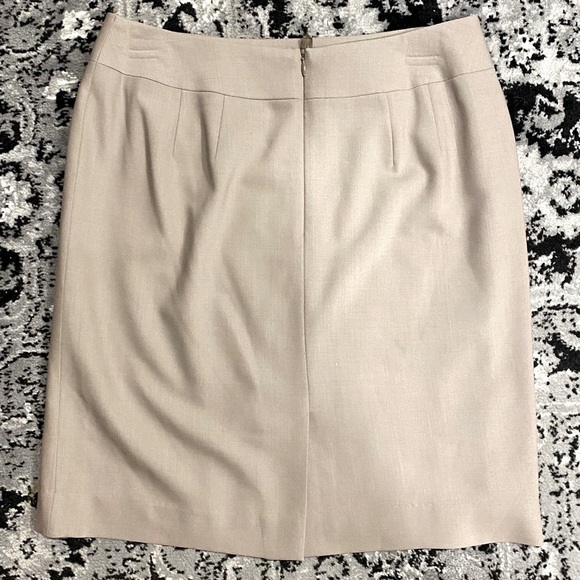 Talbots 2 Piece Wool Blend Blazer/Skirt Suit - Picture 6 of 10